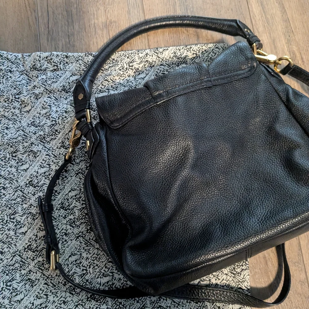 Handbag - Picture 3 of 6